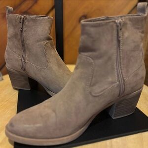 Old Navy Taupe Ankle Booties